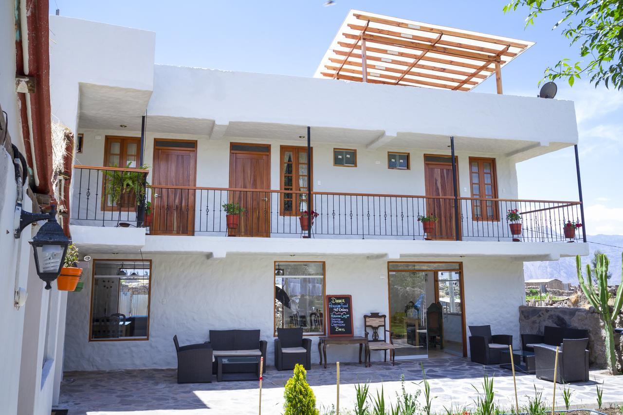 La Casa De Santiago Hotel Cabanaconde Exteriör bild